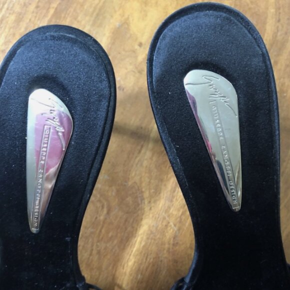 Giuseppi Zanotti Black Open Back Open Strappy Toe Pumps - Picture 11 of 11